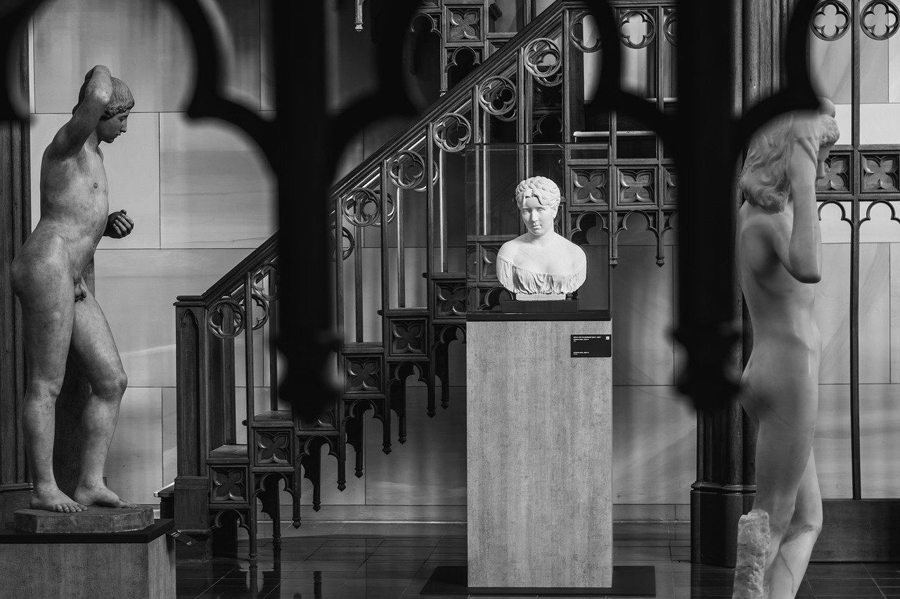 How to Promote Cultural Heritage Through Art Exhibitions